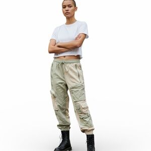 Hot & Delicious Colorblock Wide Leg Cargo Pants Zipper Pockets Flap Drawstring M